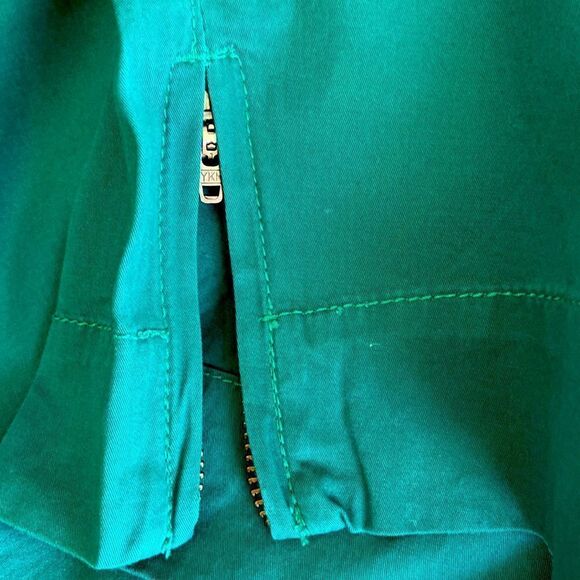 Croft & Barrow NWT Stretch Capri pants 8 - Picture 9 of 9